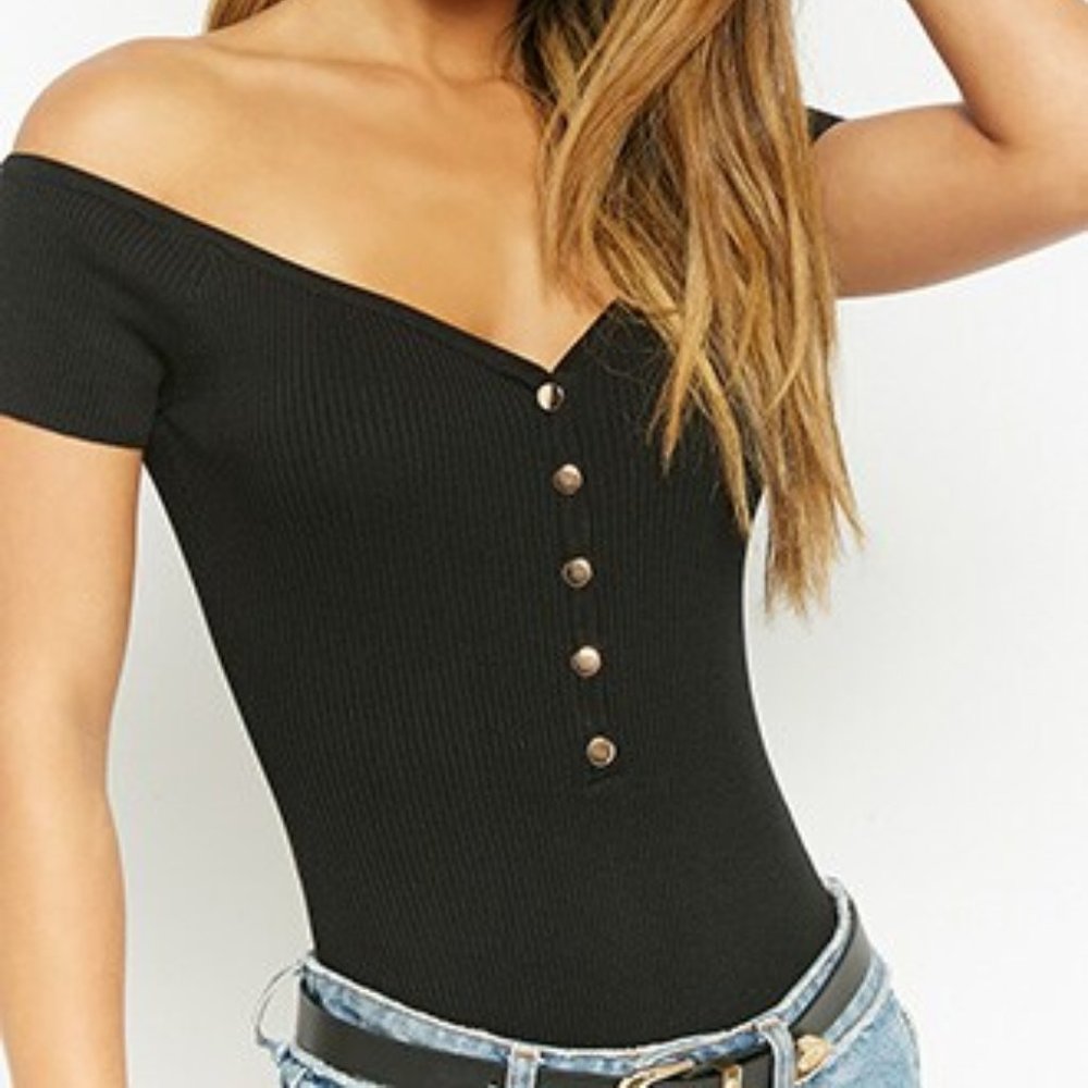 Forever 21/Hera Off-the-Shoulder Bodysuit - Black